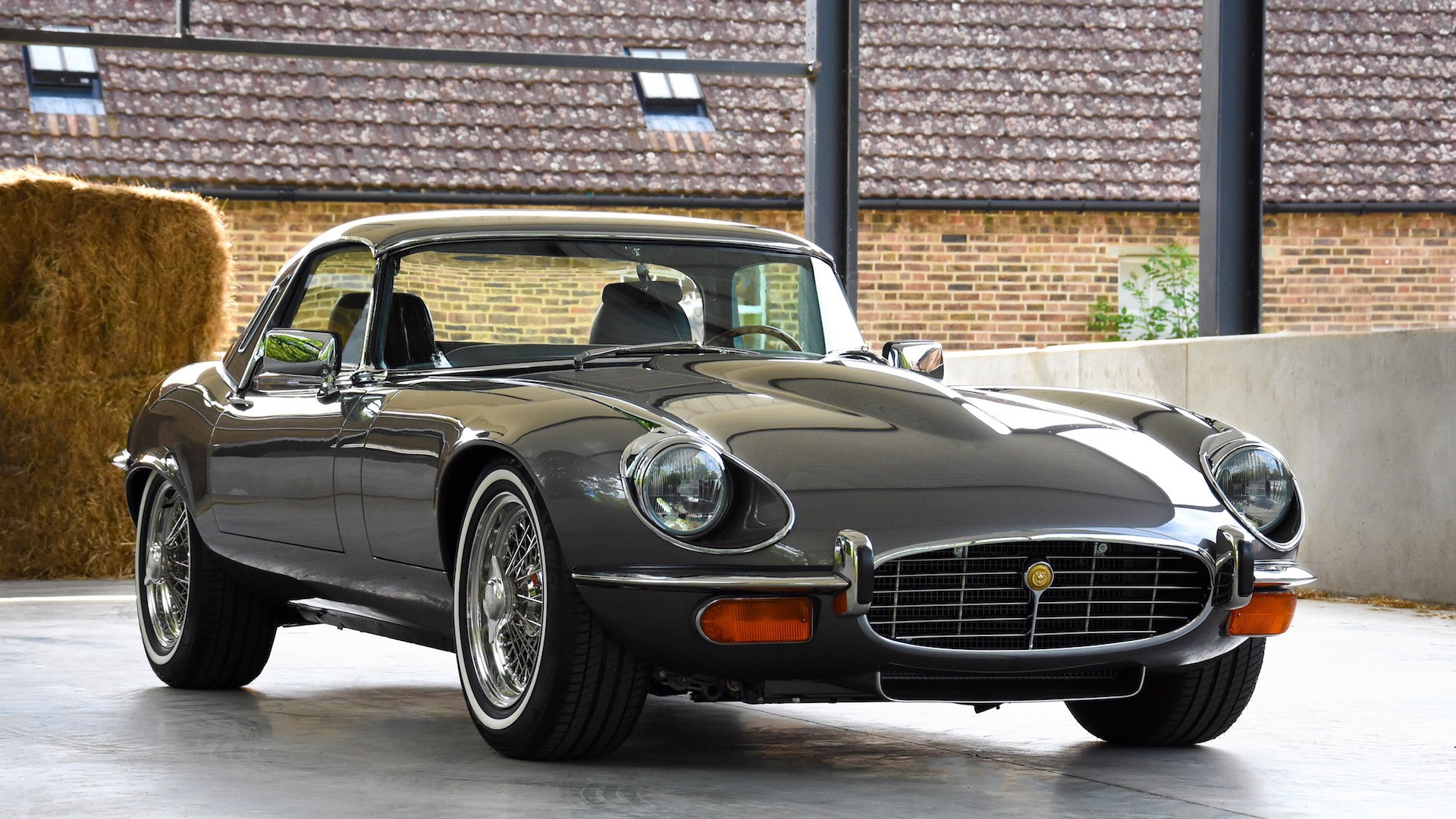 Jaguar: Британская элегантность и производственное мастерство